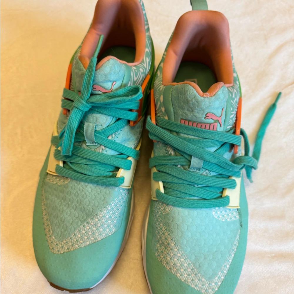 Puma Blaze of Glory Mint and Peach Sneakers, Men’s 10.5